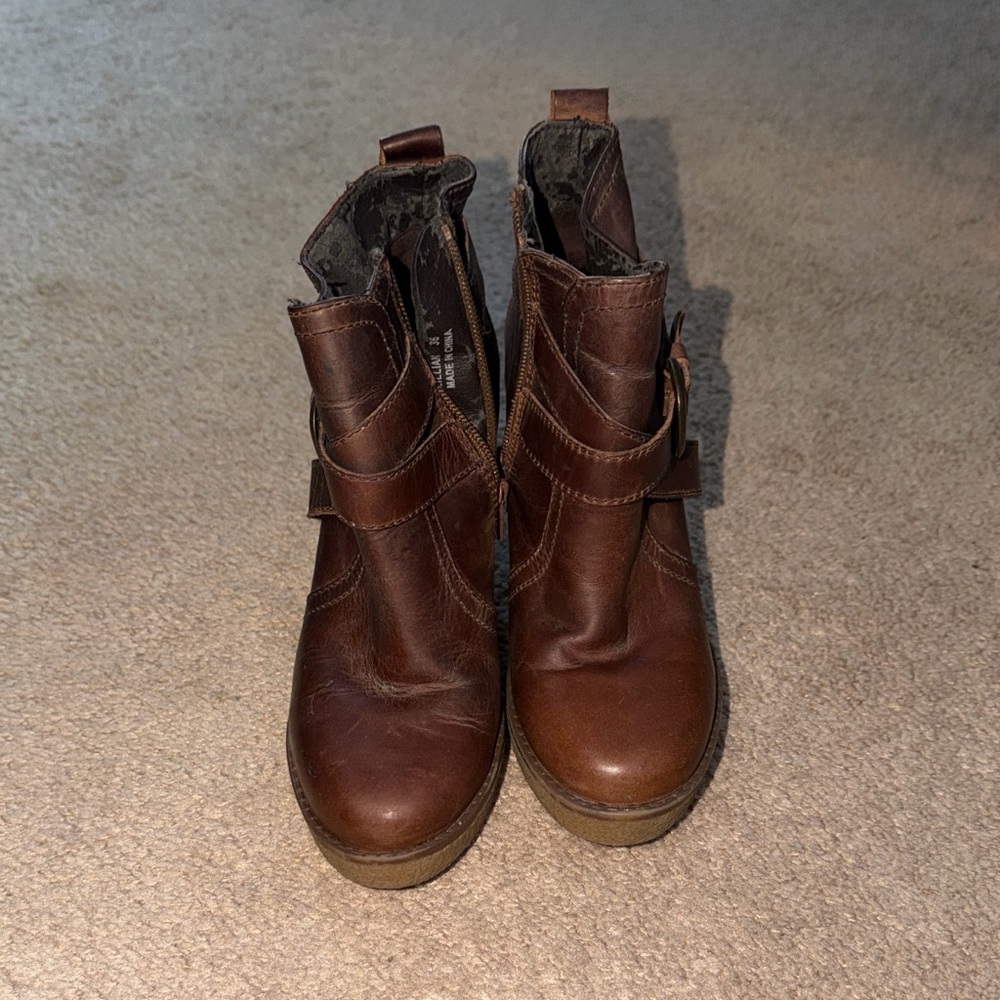 Aldo Lillian wedge shooties - Picture 2 of 9